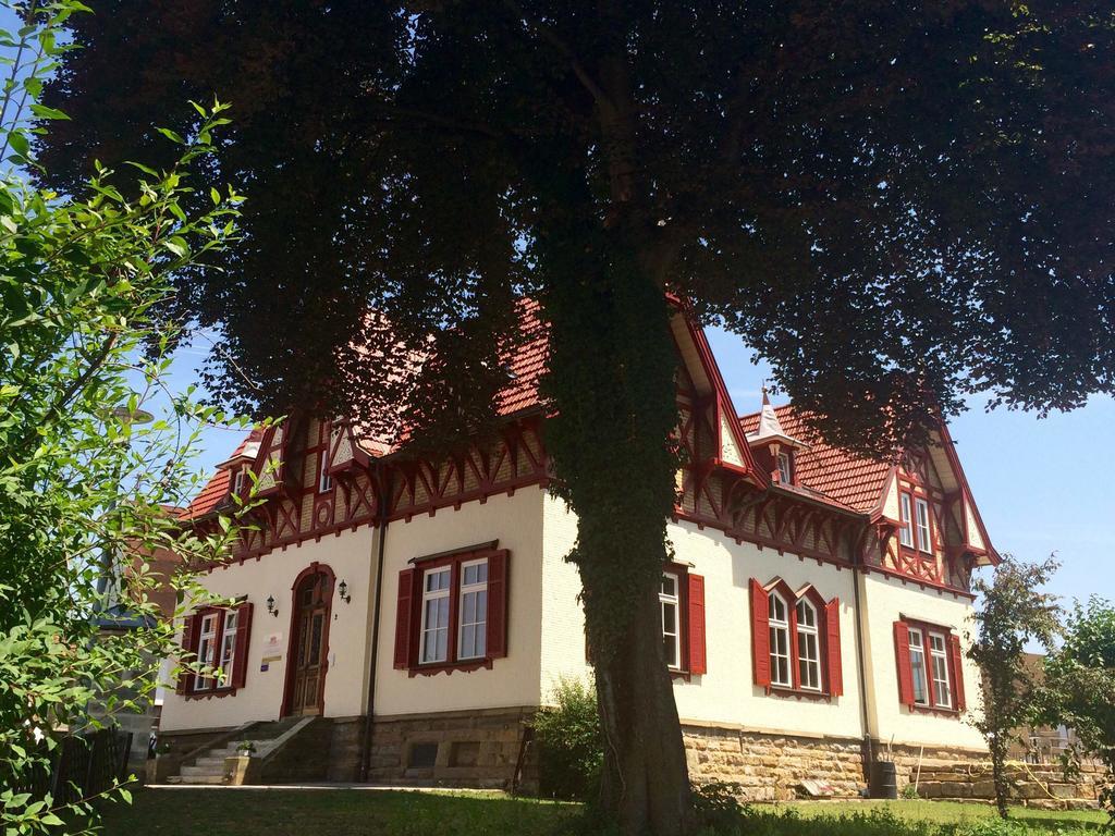 Gaestehaus "Unsere Stadtvilla" Хехинген Экстерьер фото
